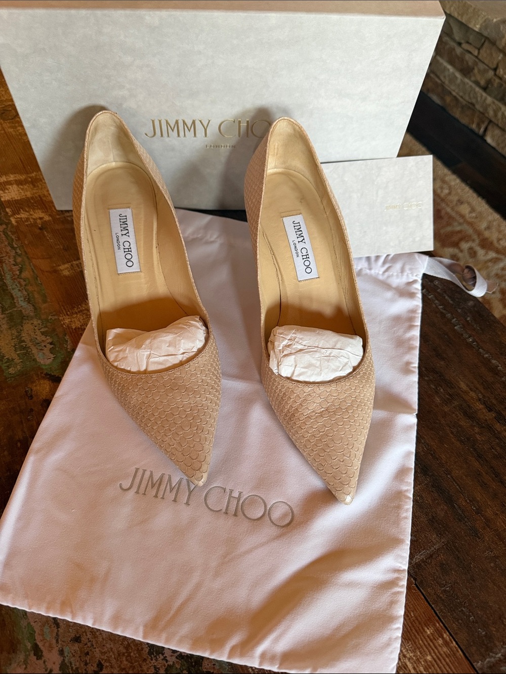Jimmy Choo Beige Textured Pointed Toe Pumps Sz 40